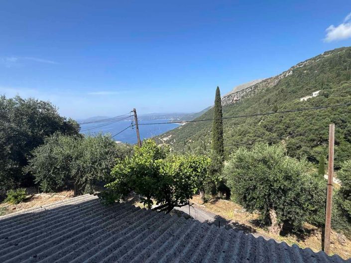 Image No.11-3 Bed House for sale