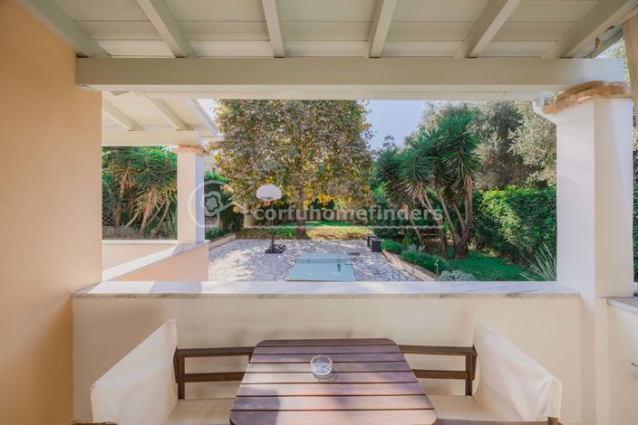 Image No.12-6 Bed House for sale