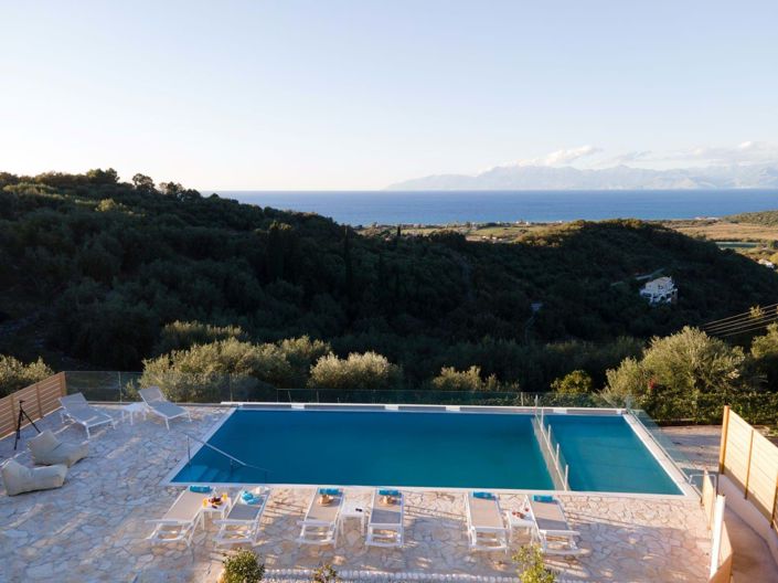 Image No.13-5 Bed House for sale