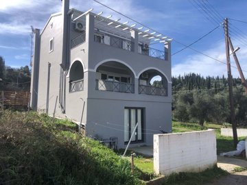 1 - Kato Korakiana, House