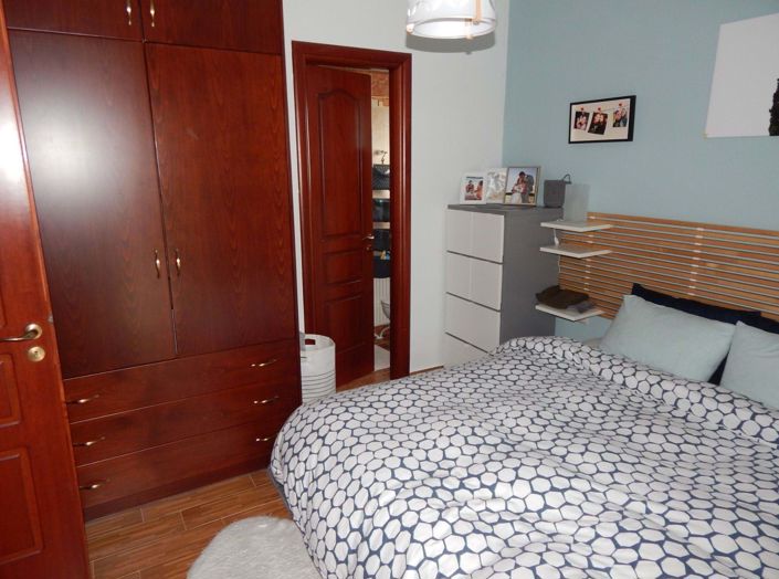 Image No.14-3 Bed House for sale