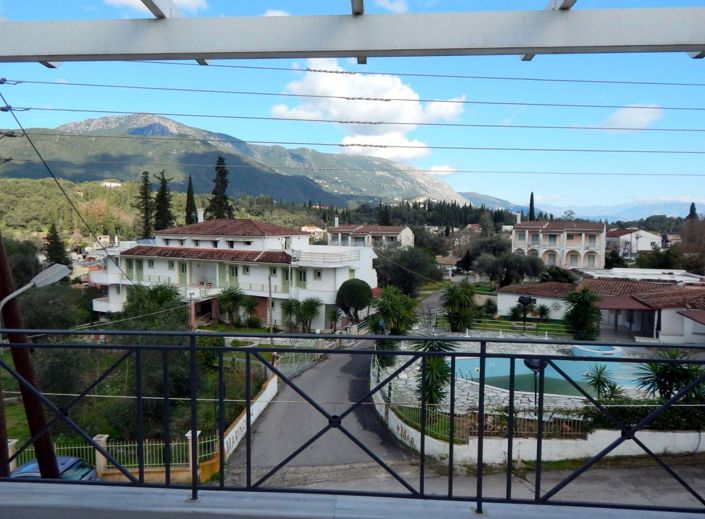 Image No.18-3 Bed House for sale