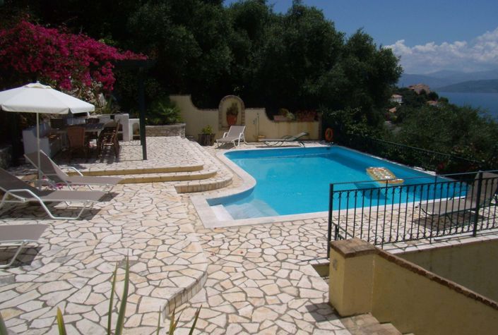 Image No.12-4 Bed House for sale