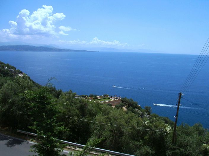 Image No.13-4 Bed House for sale