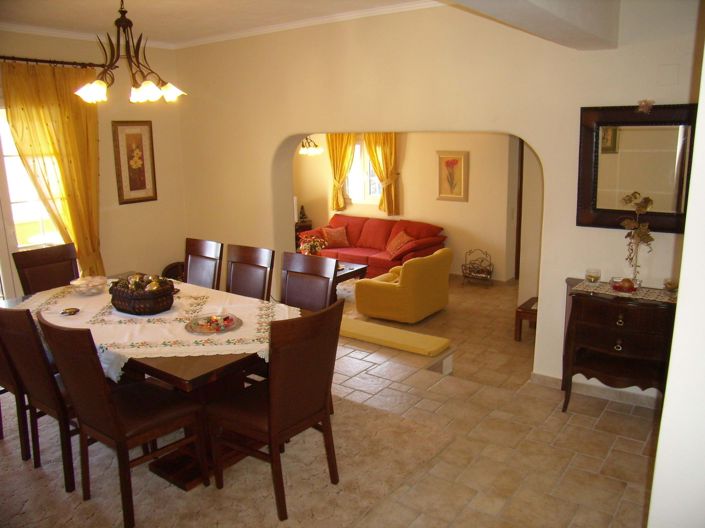 Image No.4-4 Bed House for sale