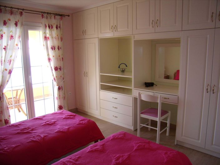 Image No.7-4 Bed House for sale