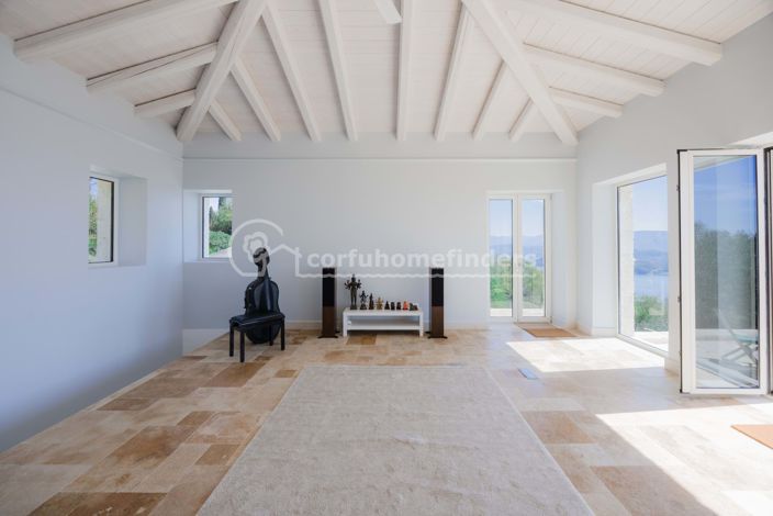 Image No.13-4 Bed House for sale