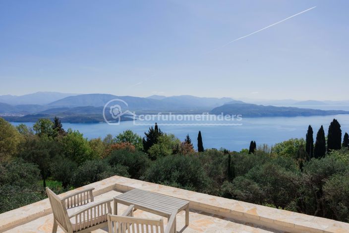 Image No.16-4 Bed House for sale