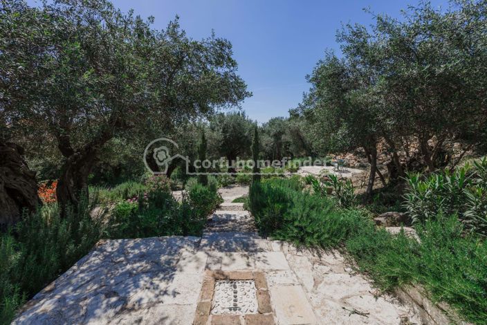 Image No.31-4 Bed House for sale