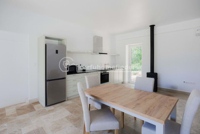 Image No.5-4 Bed House for sale