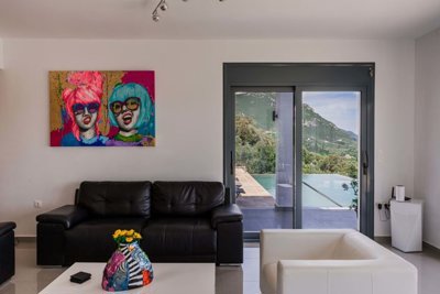 0dd00879-66ba-48df-99ec-5c2a421a2ea9