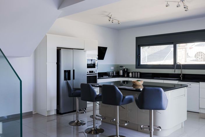 Image No.11-4 Bed House for sale