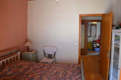 6e1b3745-5833-484f-9442-5bc042afc915