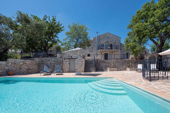 Image No.2-Maison de 3 chambres à vendre à Corfou