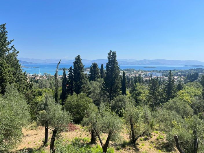 Image No.3-3 Bed House for sale