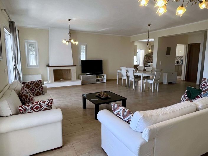 Image No.5-3 Bed House for sale