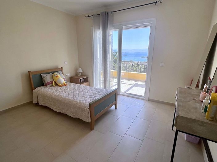 Image No.7-3 Bed House for sale