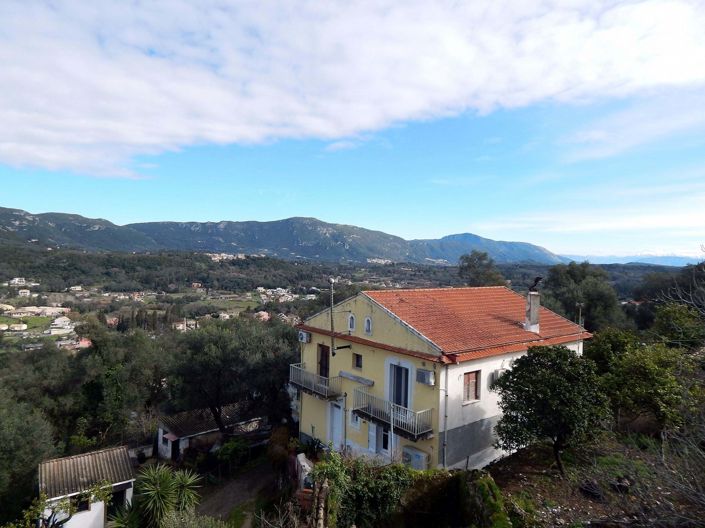 Image No.4-5 Bed House for sale