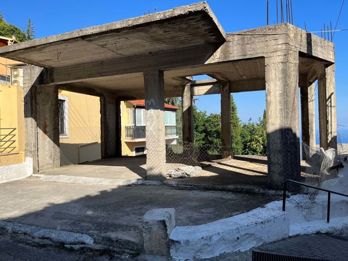 Image No.2-House for sale