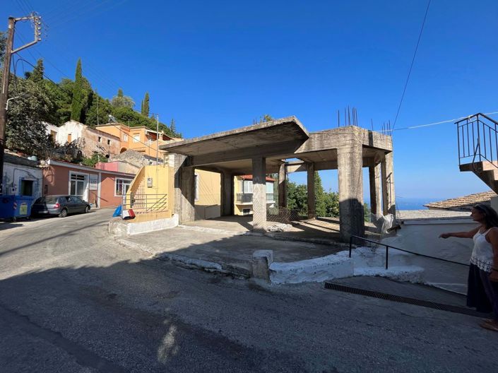 Image No.3-House for sale