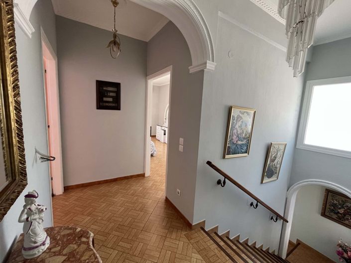 Image No.13-4 Bed House for sale