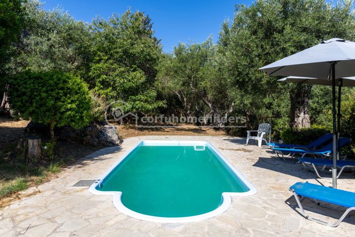 Image No.32-6 Bed House for sale