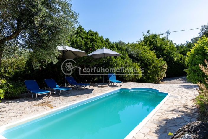 Image No.33-6 Bed House for sale
