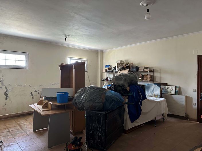 Image No.13-4 Bed House for sale