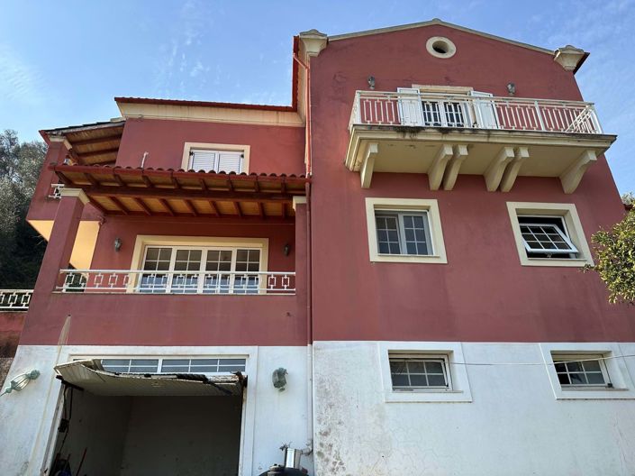 Image No.15-4 Bed House for sale