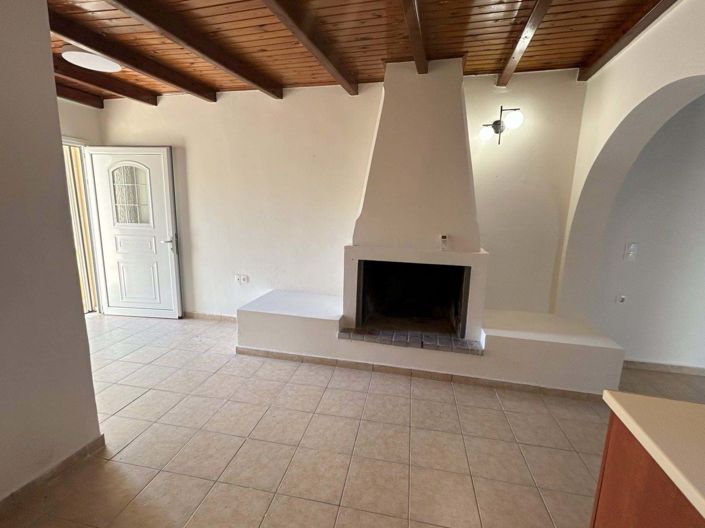 Image No.6-2 Bed House for sale