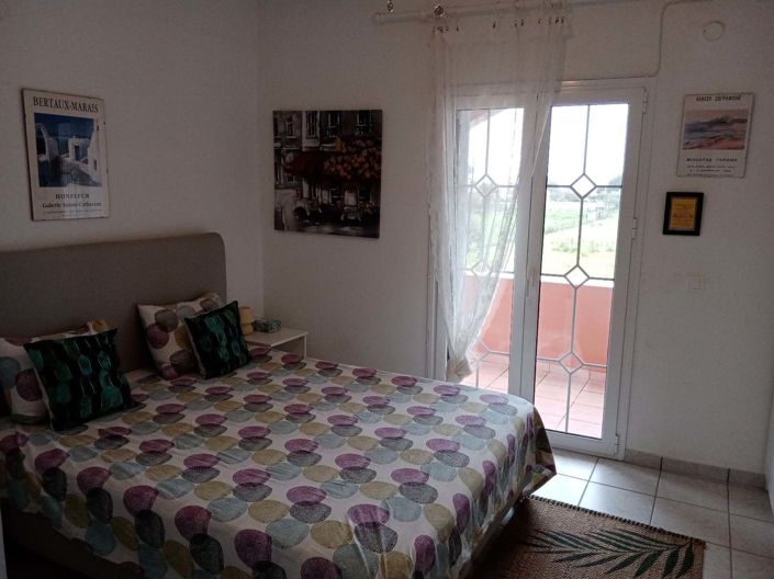 Image No.10-4 Bed House for sale