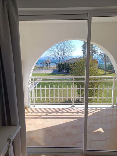 Image No.8-Un hôtel de 11 chambres à vendre à Lefkimmi