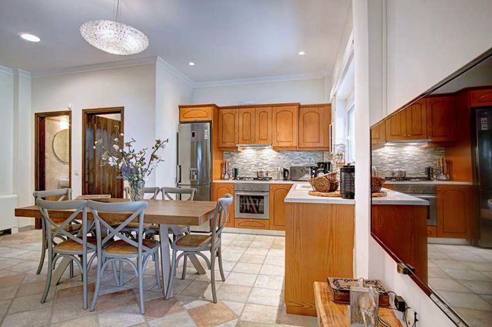 Image No.18-Maison de 9 chambres à vendre à Kassiopi