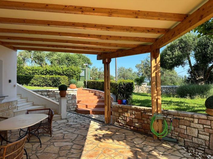 Image No.20-Maison de 9 chambres à vendre à Kassiopi