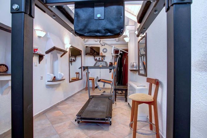 Image No.23-Maison de 9 chambres à vendre à Kassiopi