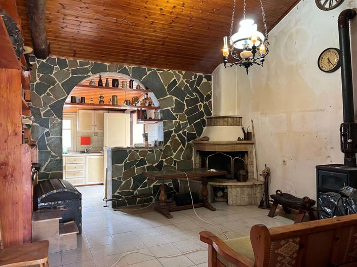 Image No.5-2 Bed House for sale