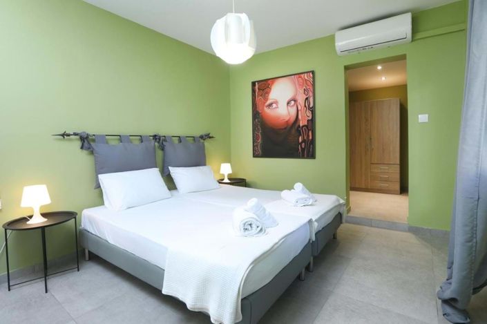 Image No.11-4 Bed Apartment for sale