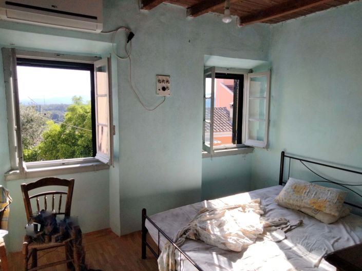 Image No.4-2 Bed House for sale