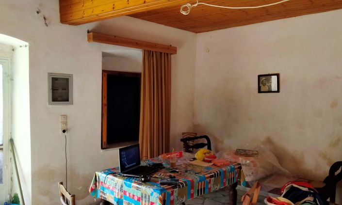 Image No.8-2 Bed House for sale