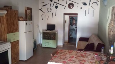 5fc40d08-bbe2-4498-abd0-a8259de56d51