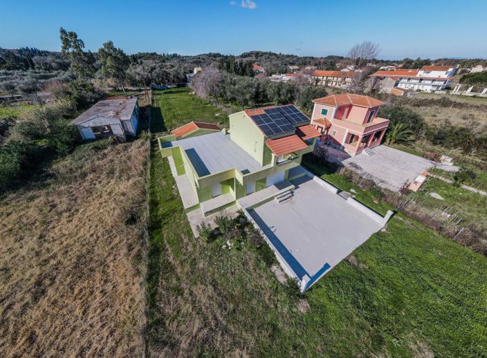 Image No.5-4 Bed House for sale