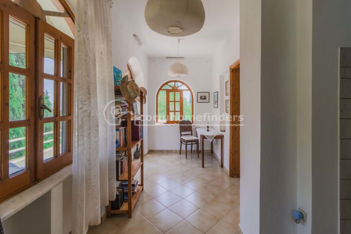 Image No.12-3 Bed House for sale