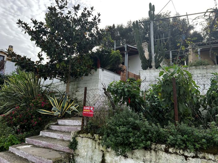 Image No.15-3 Bed House for sale