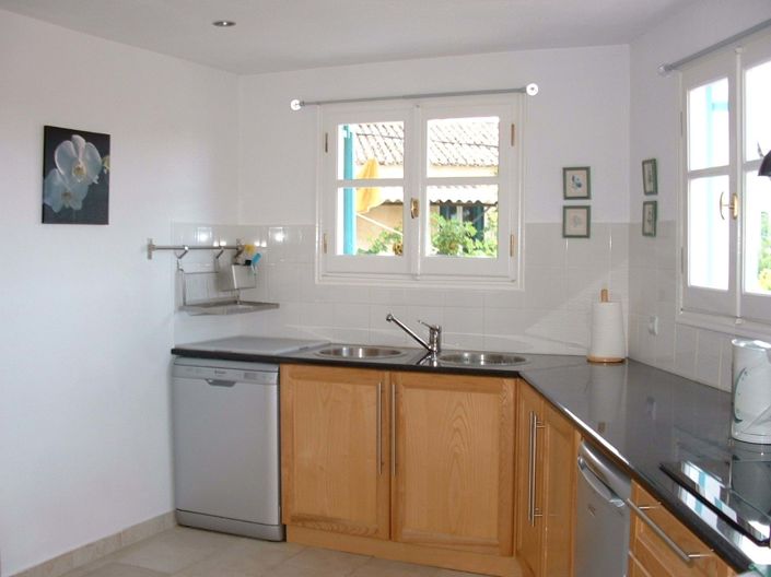 Image No.13-3 Bed House for sale