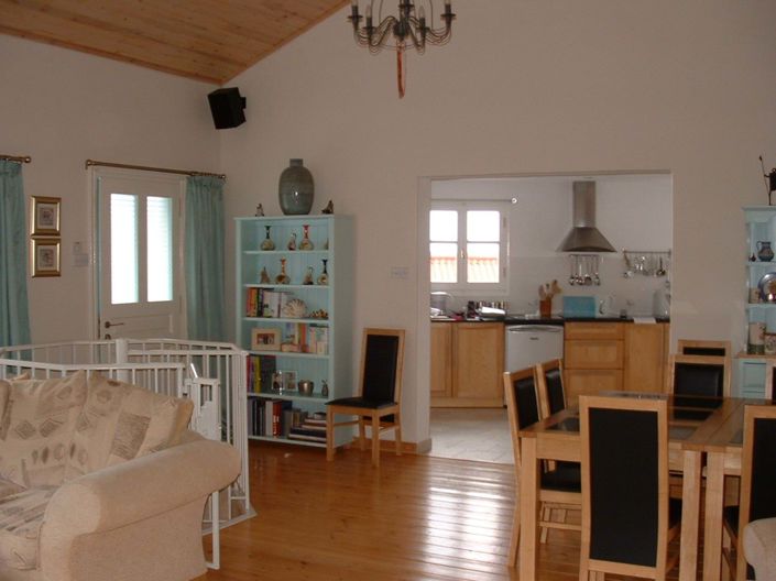 Image No.14-3 Bed House for sale