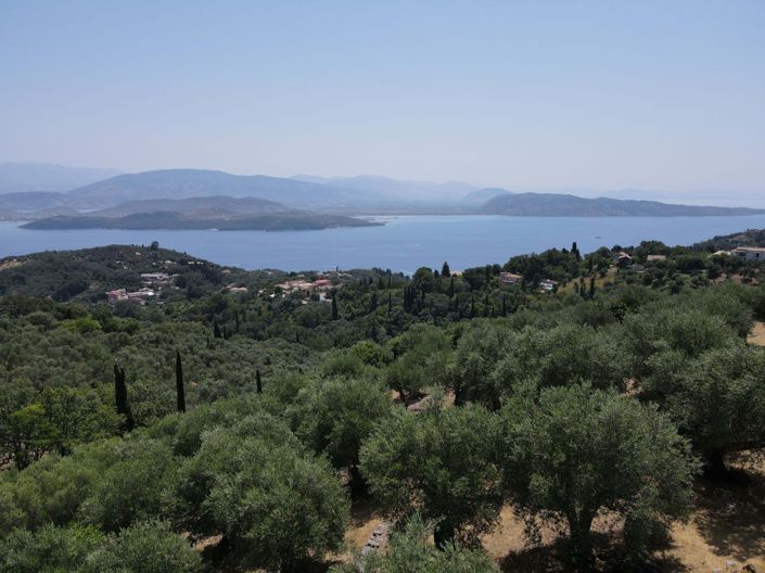 Image No.2-Terre à vendre à Corfou