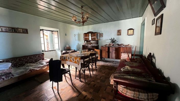 Image No.3-2 Bed Property for sale