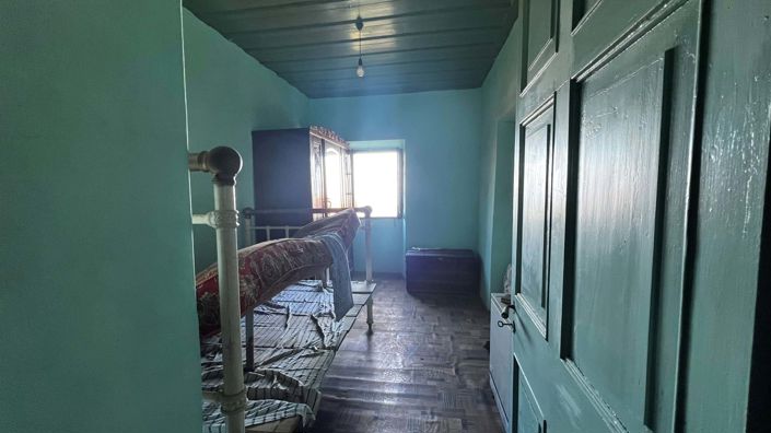 Image No.4-2 Bed Property for sale