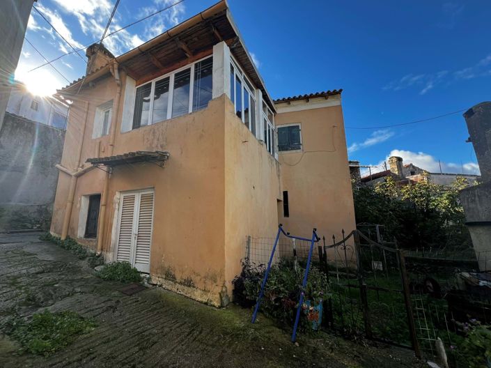 Image No.9-2 Bed Property for sale