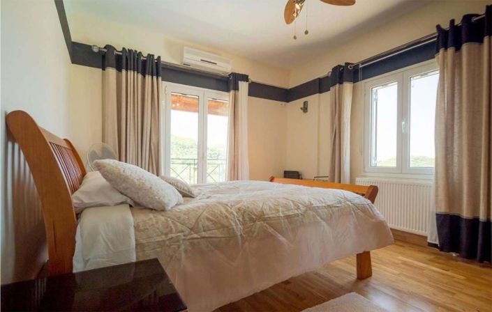 Image No.11-Maison de 4 chambres à vendre à Corfou